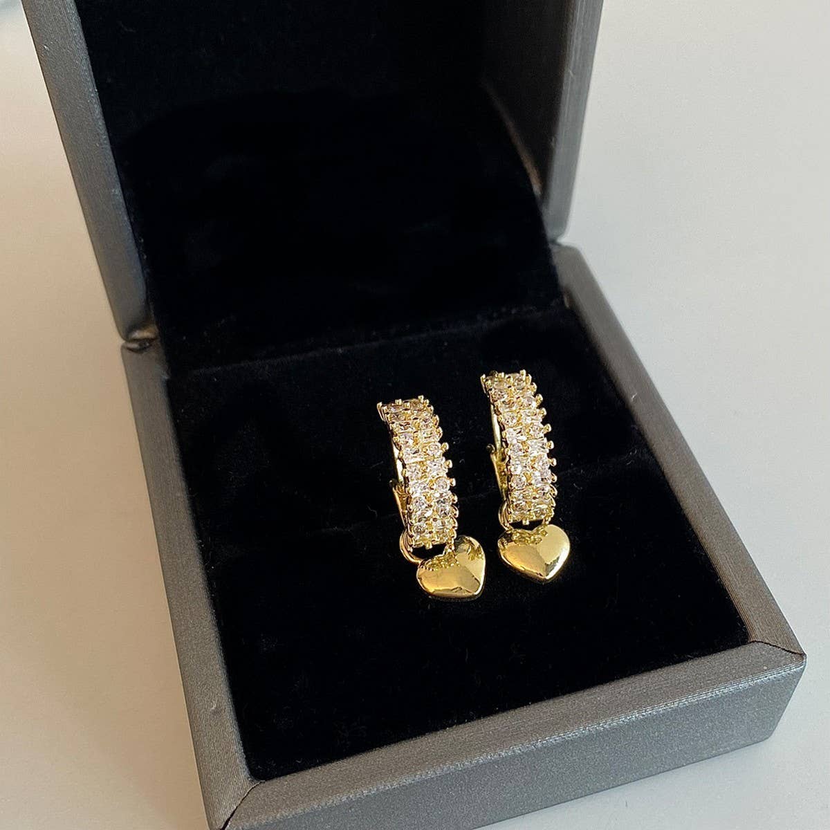 VALENTINE'S DAY ZIRCON HEART EARRINGS FOR WOMEN