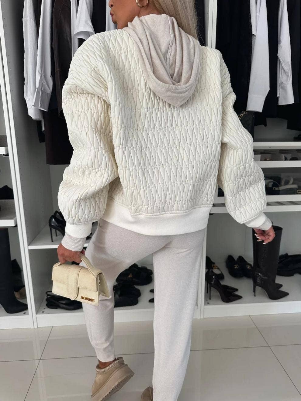 EMBROIDERED SHORT ZIPPER JACKET QUILTED JACKET