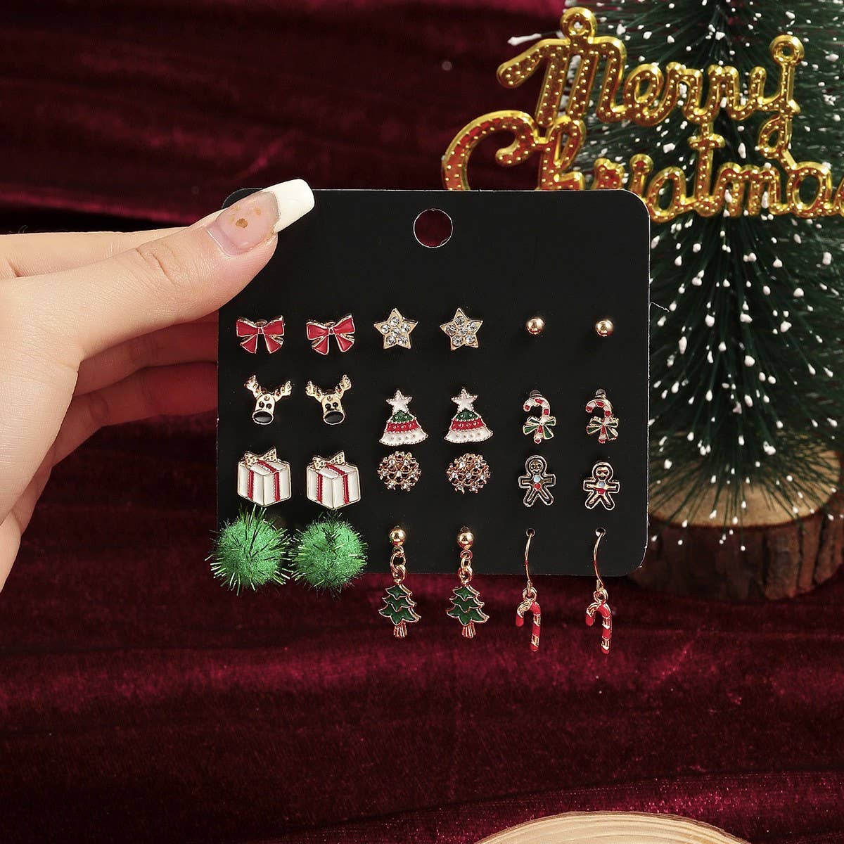 CHRISTMAS EARRING COMBINATION CARTOON EARRING SET