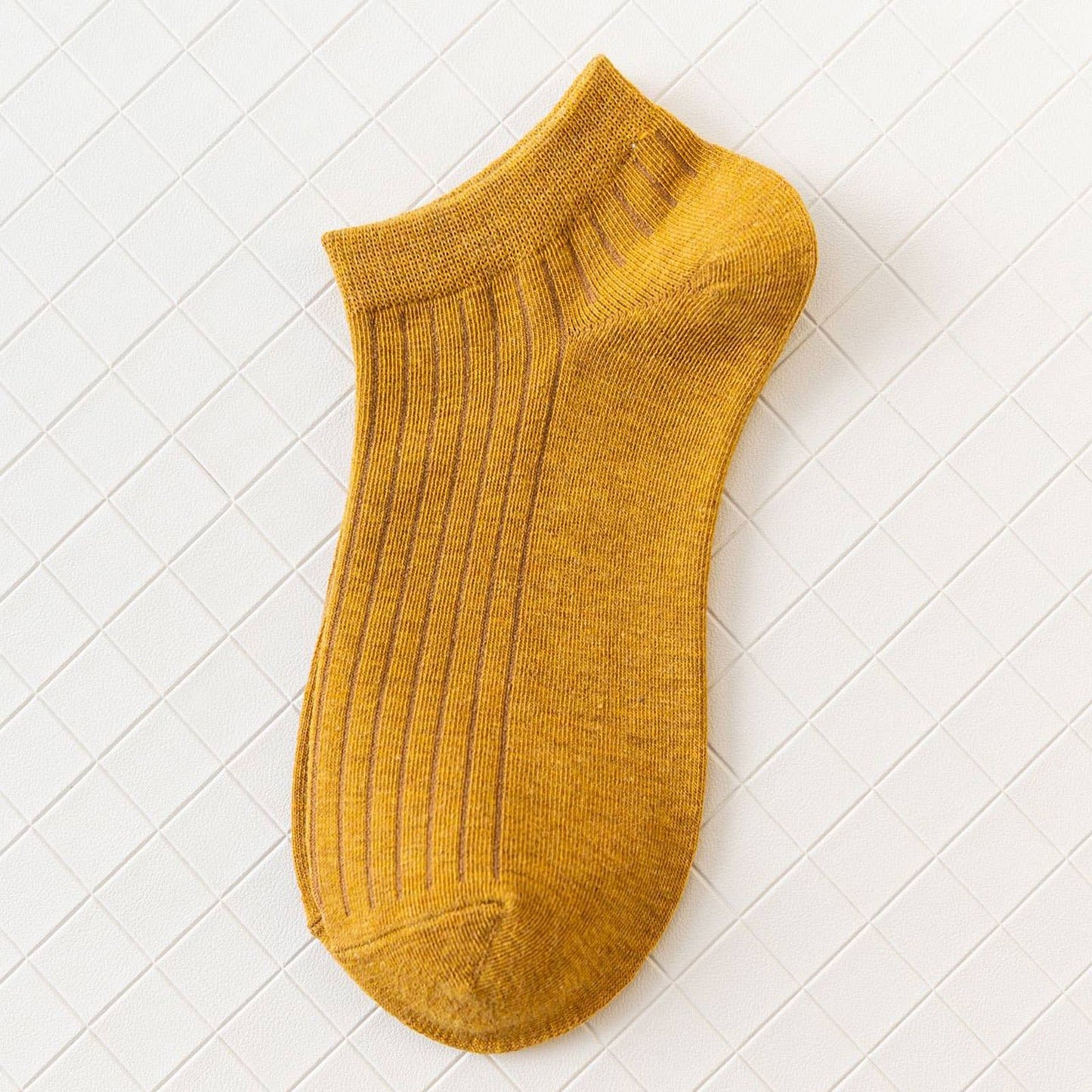 SOLID VERTICAL STRIPES BREATHABLE ANKLE SOCKS_CWMS032