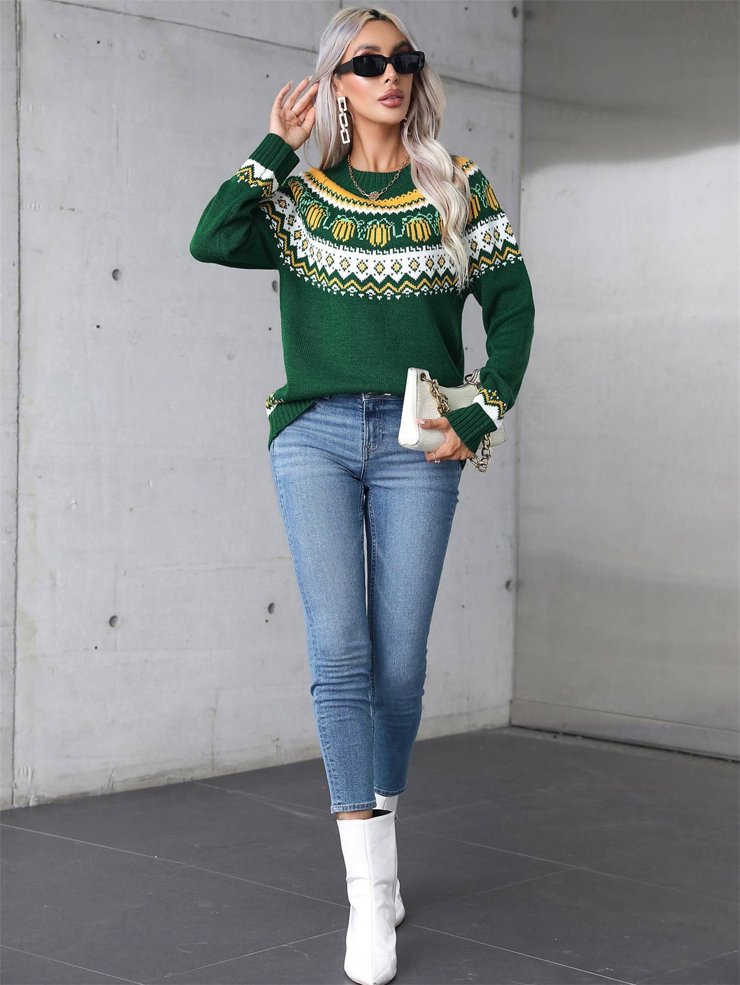 TURTLENECK CHRISTMAS SWEATER WITH LONG SLEEVES