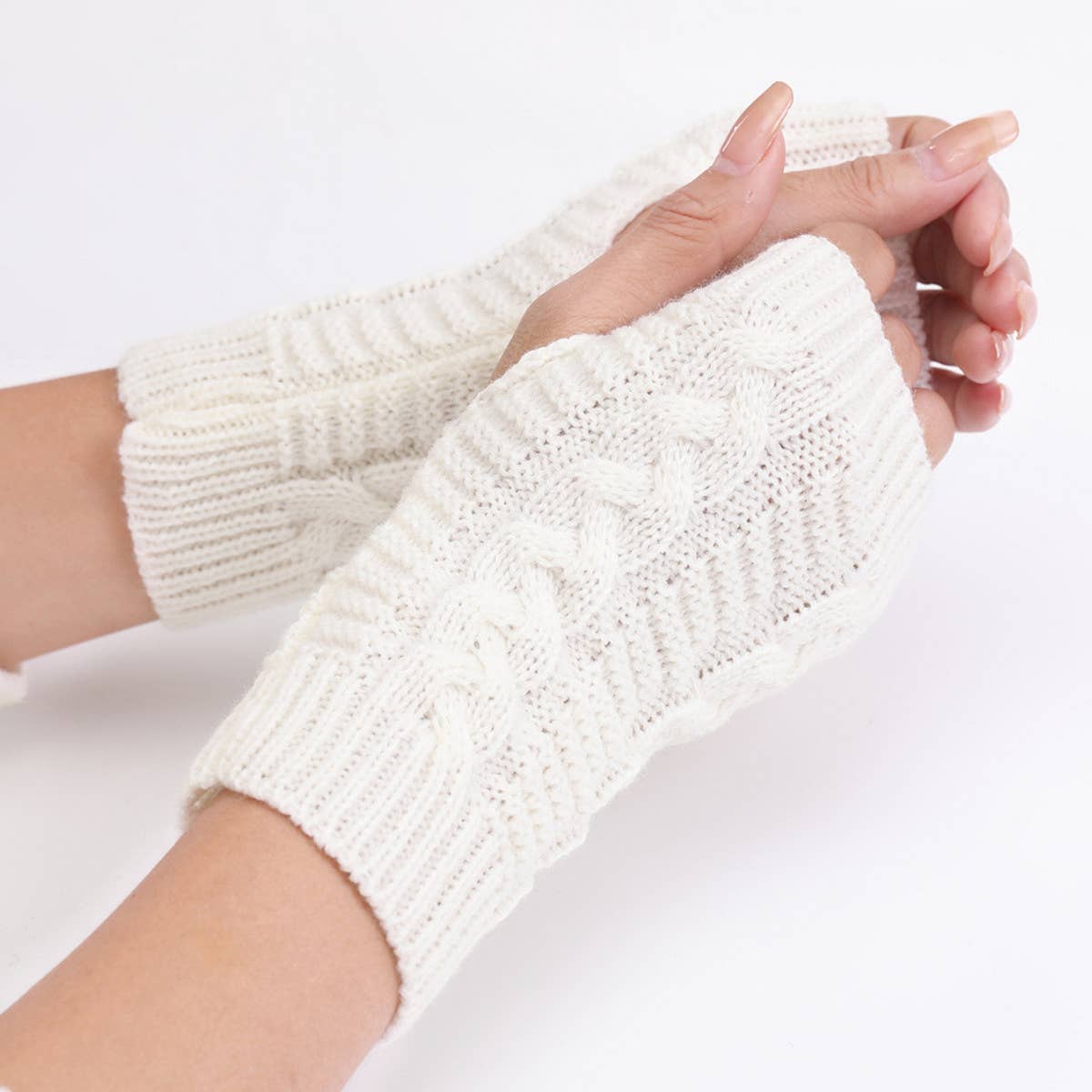 FASHION SHORT TWIST FINGERLESS GLOVES_CWAG0092