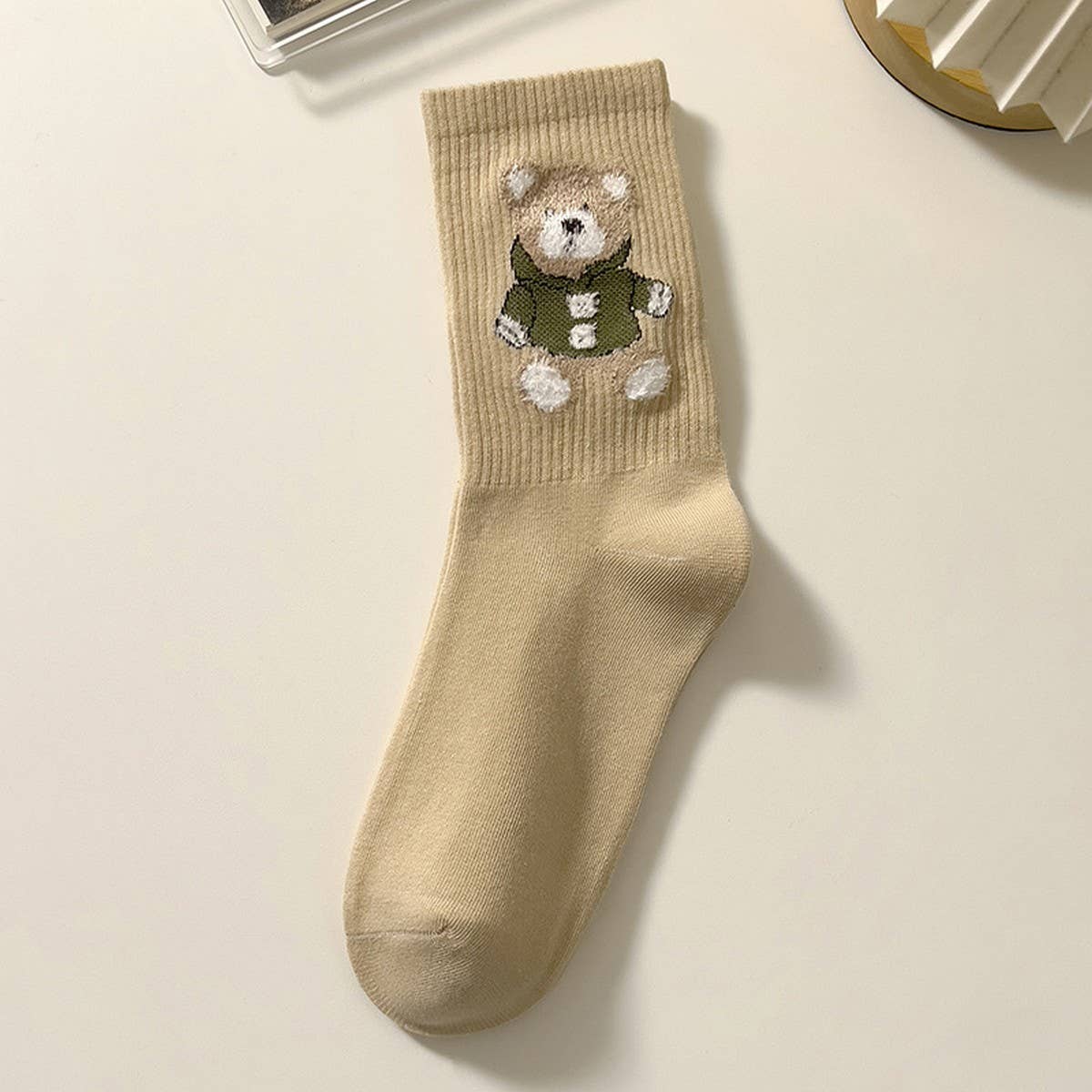 CUTE CARTOON BEAR WOMEN'S MID-LENGTH SOCKS