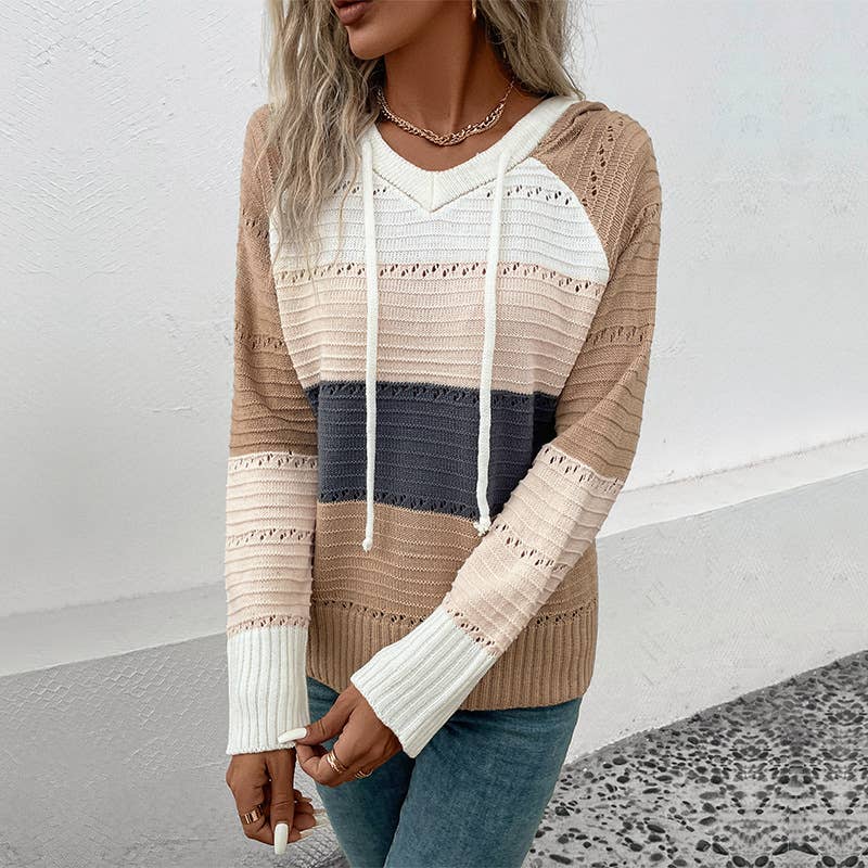 V-NECK PULLOVER SWEATER IN CONTRASTING COLORS