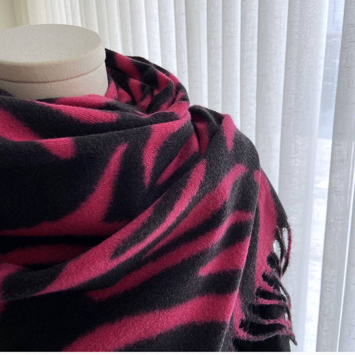 Striped Print Faux Cashmere Scarf for Winter_CWASC1472