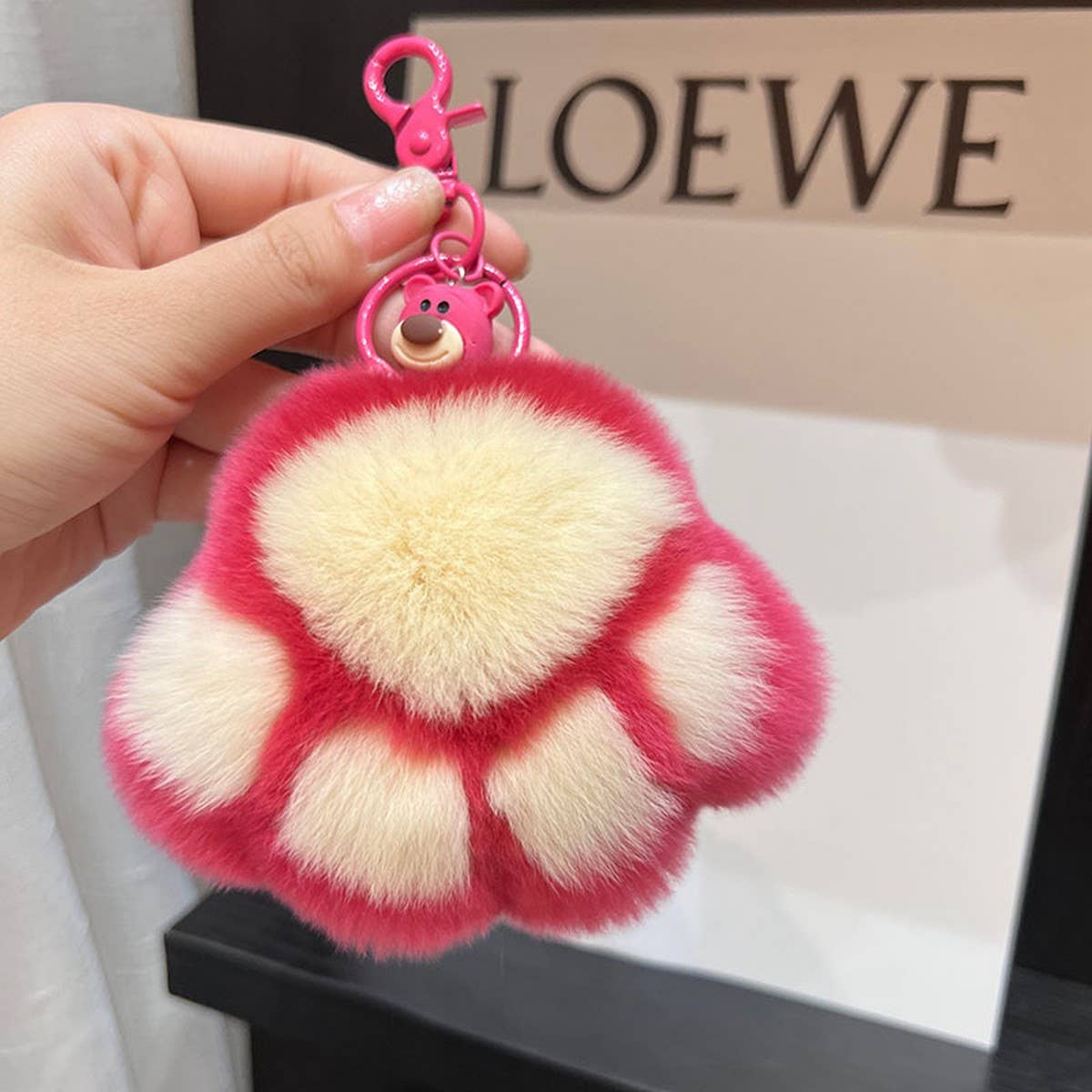 STRAWBERRY BEAR PAW BACKPACK PENDANT KEYCHAIN_CWMM2520