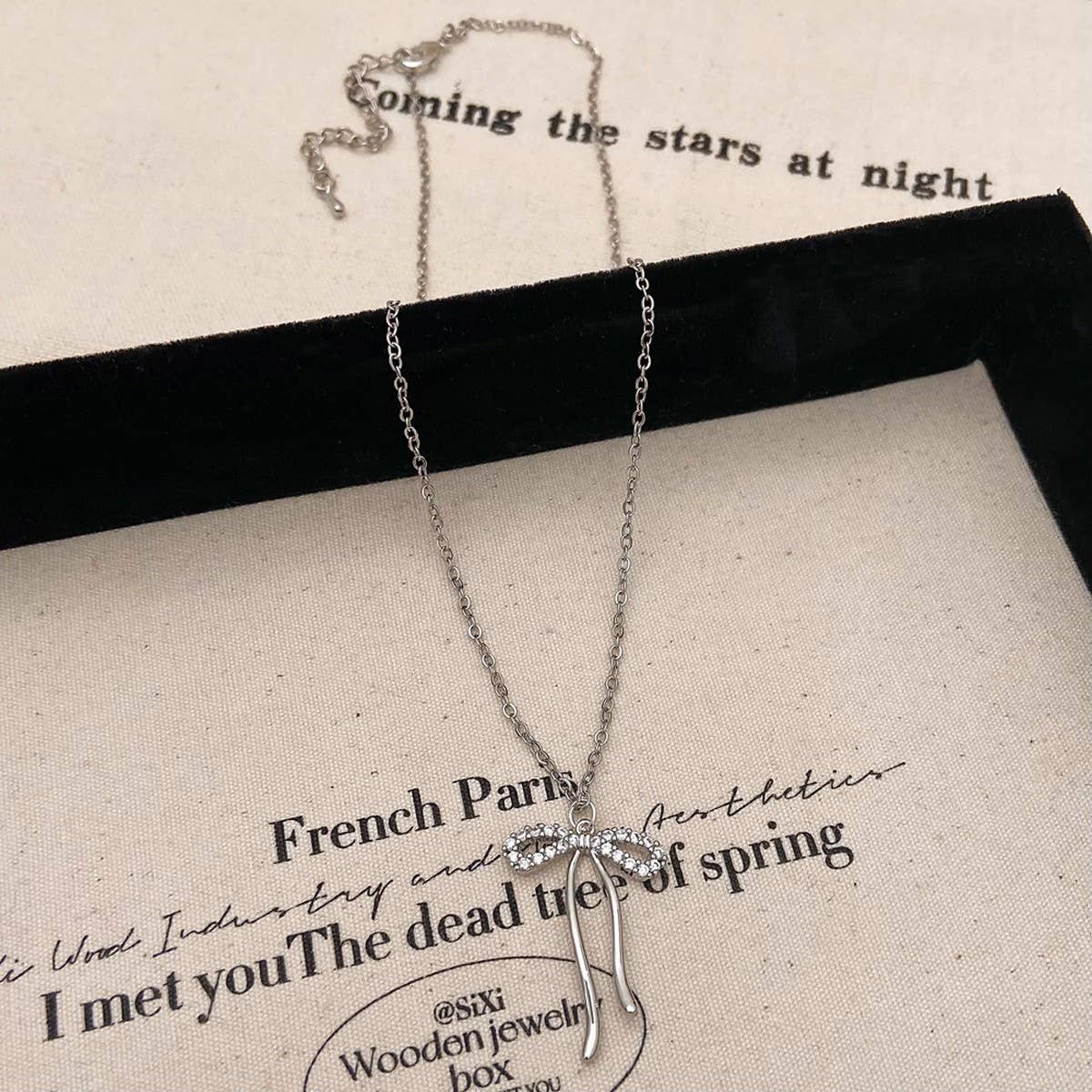 WOMEN'S MICRO-INLAID ZIRCONIA BOW NECKLACE