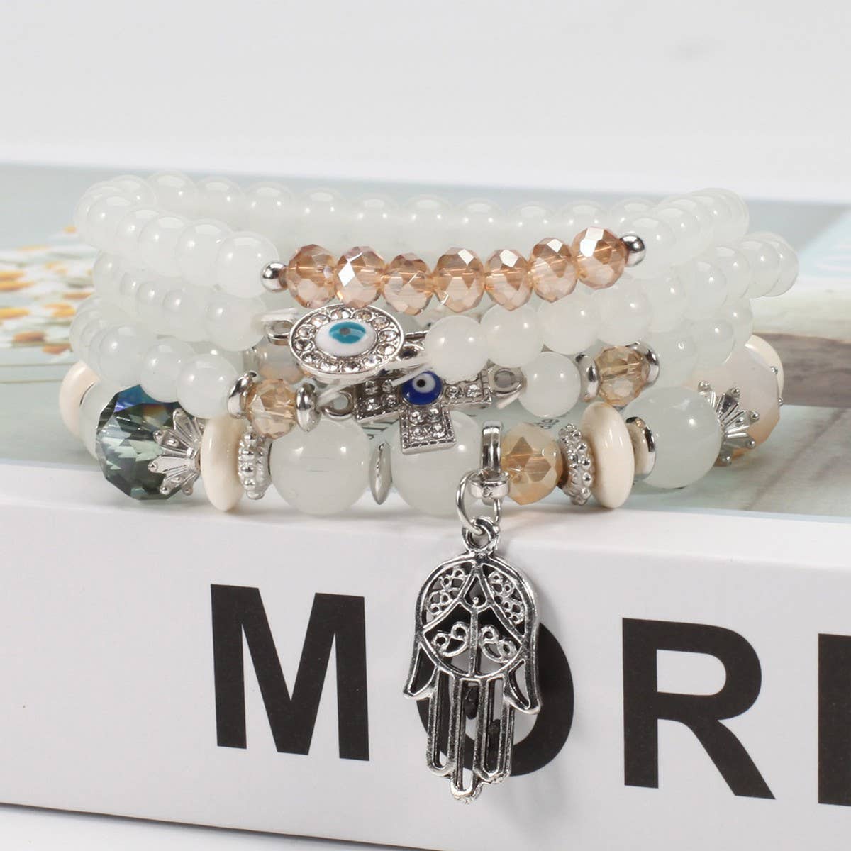 CWMM10447_BOHO HAND EYE CROSS CHARM BEADED BRACELET