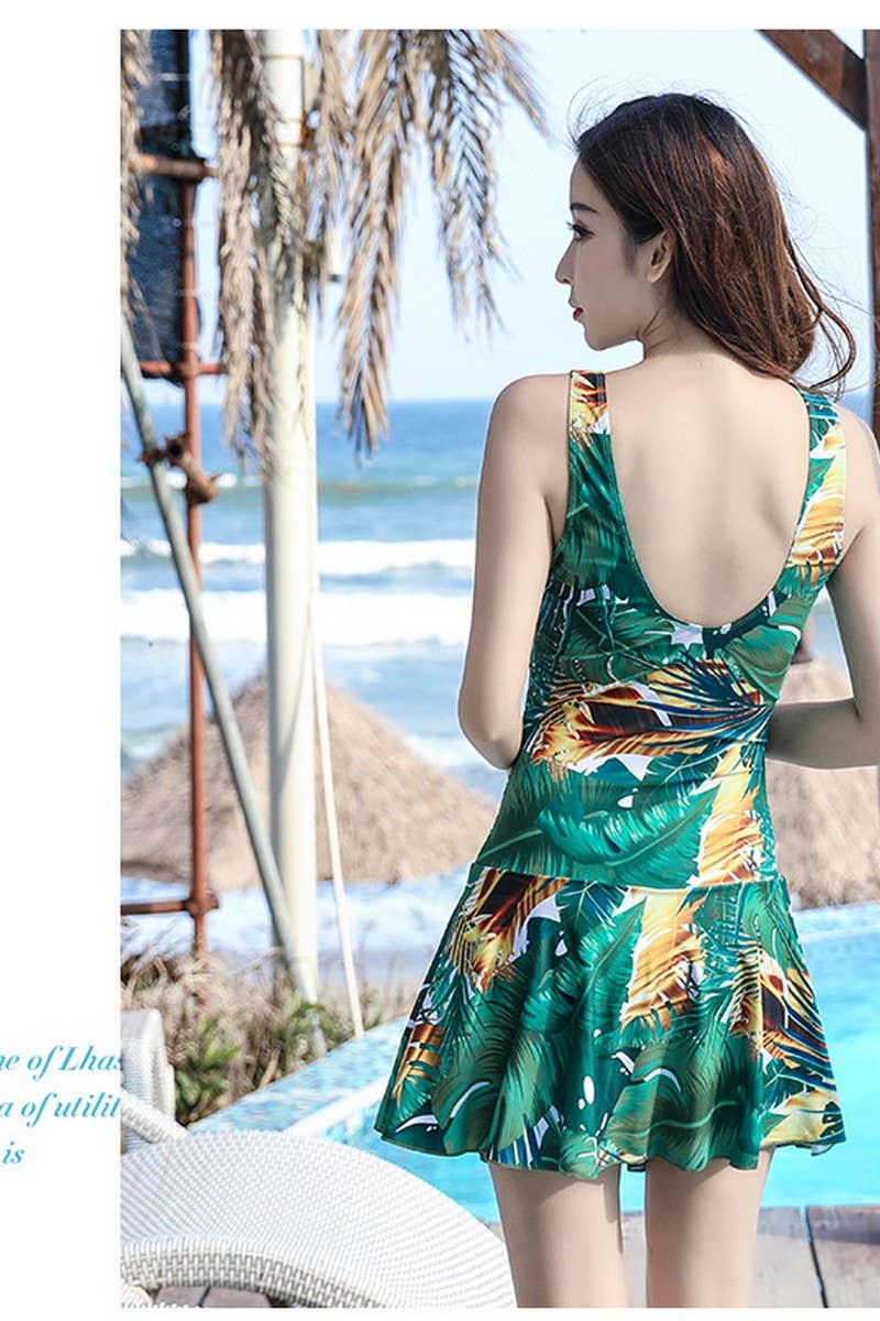 CWMW0865_V-NECK SLEEVELESS PRINTED SKIRT-STYLE SWIMSUIT