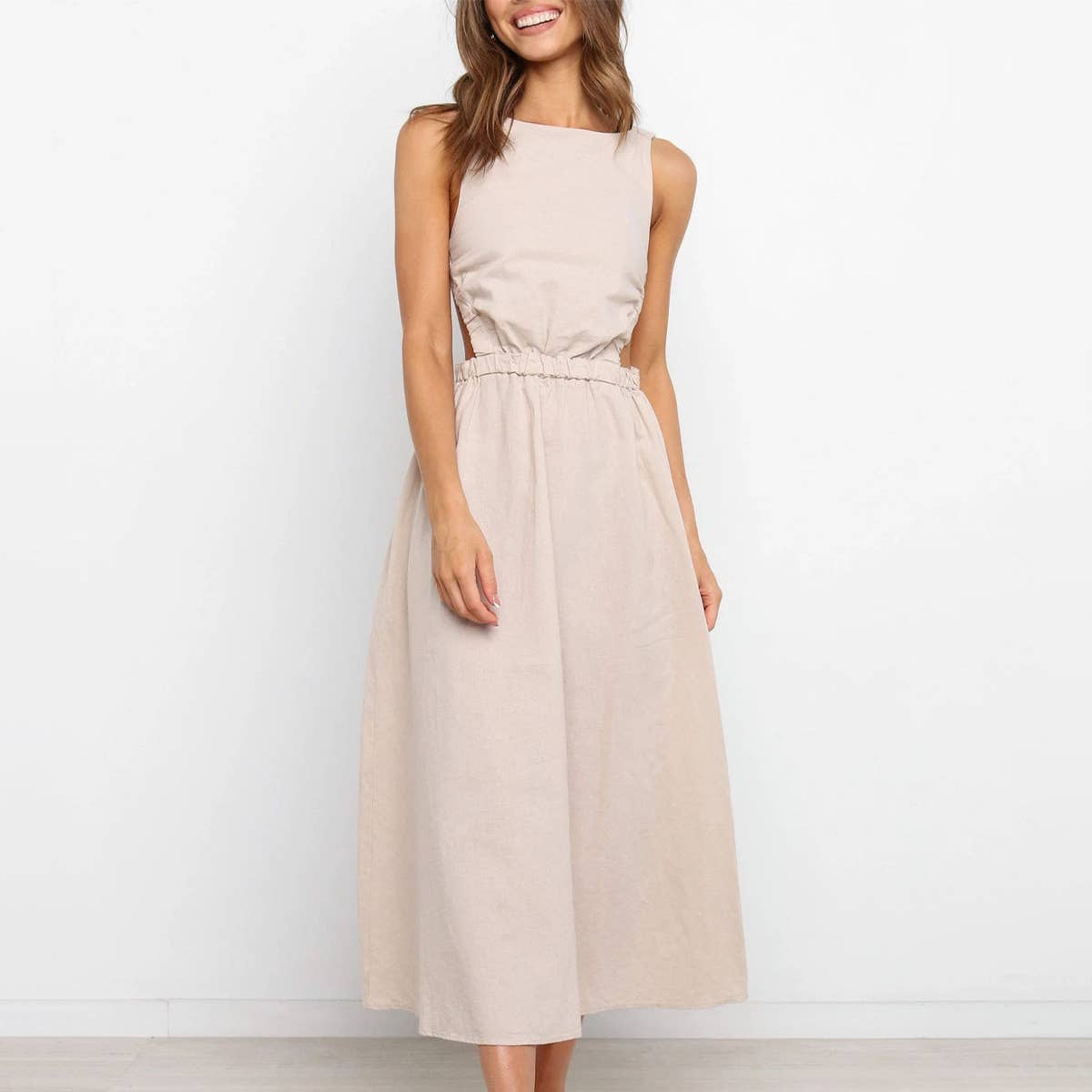 BACKLESS CUT-OUT SOLID COLOR COMMUTER DRESS