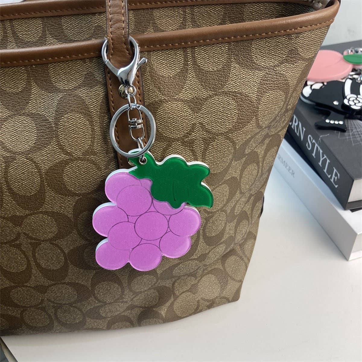 Creative Grape Round Mirror Keychain Acrylic