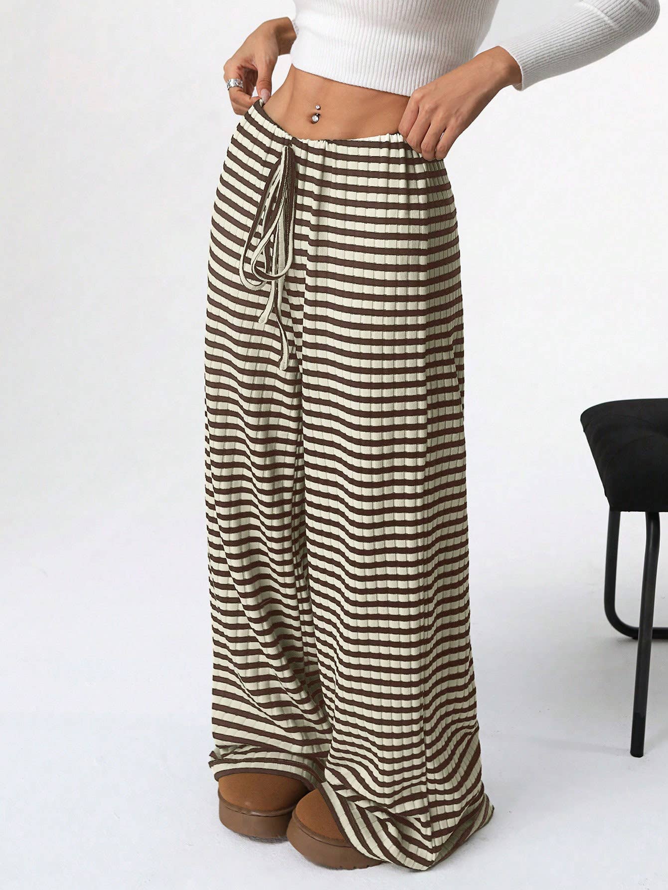 STRIPED RUBBER STRING COTTON STRAIGHT LEG PANTS
