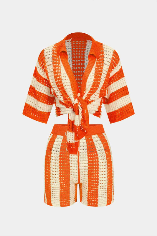 Knitted suit with striped short sleeves shorts
