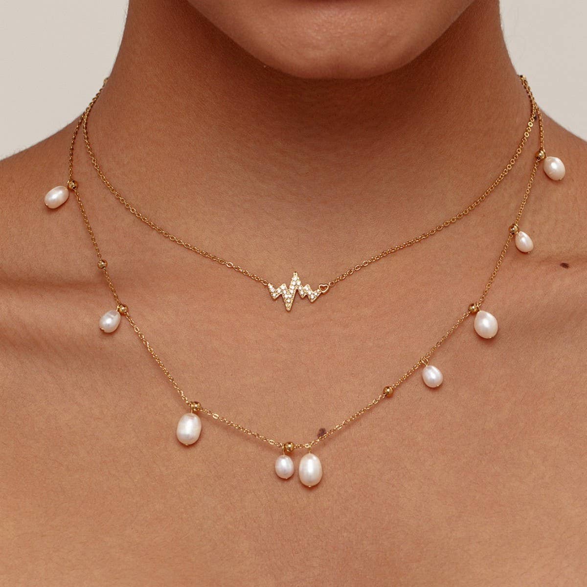 FRESHWATER PEARL NECKLACE 18K GOLD PLATED NECKLACE