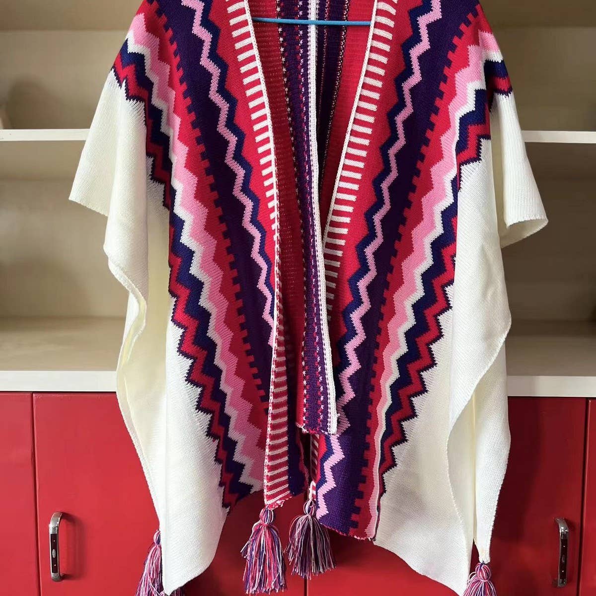 CWASC1796_BOHEMIAN FRINGE CAPE KNITTED ETHNIC STYLE SHAWL