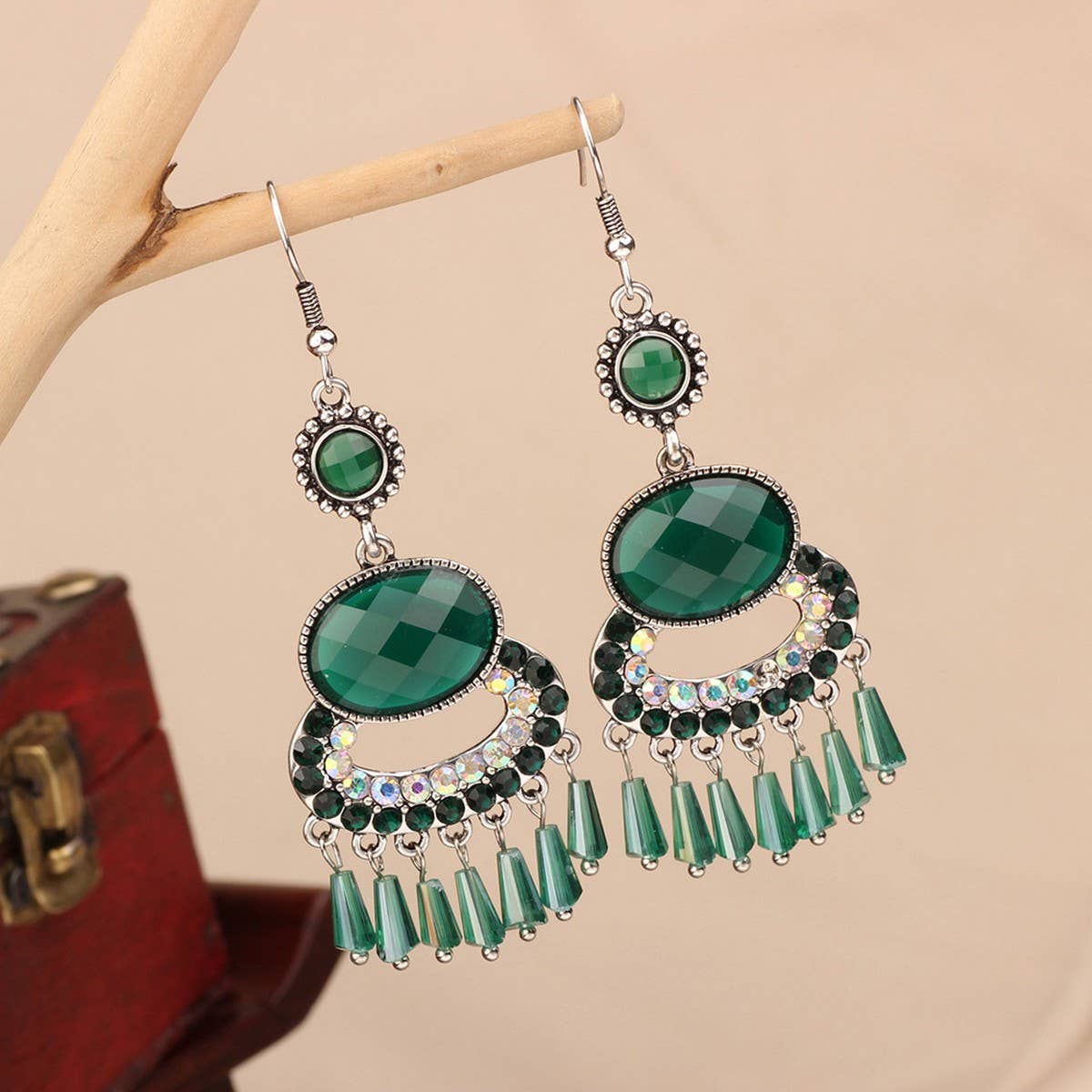 HIGH-END AND VERSATILE RETRO ETHNIC STYLE EARRINGS