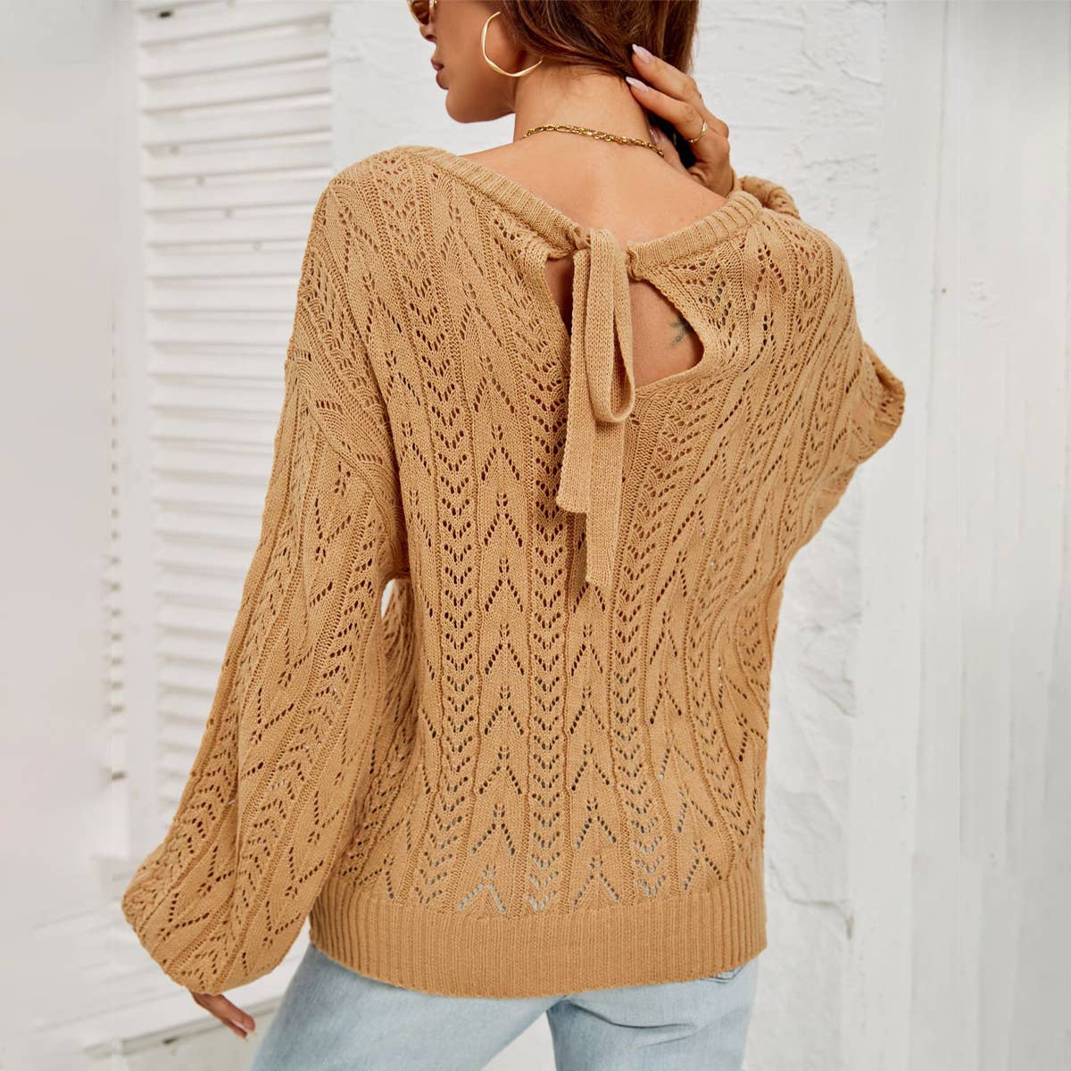 HOLLOWED-OUT CREW-NECK SWEATER