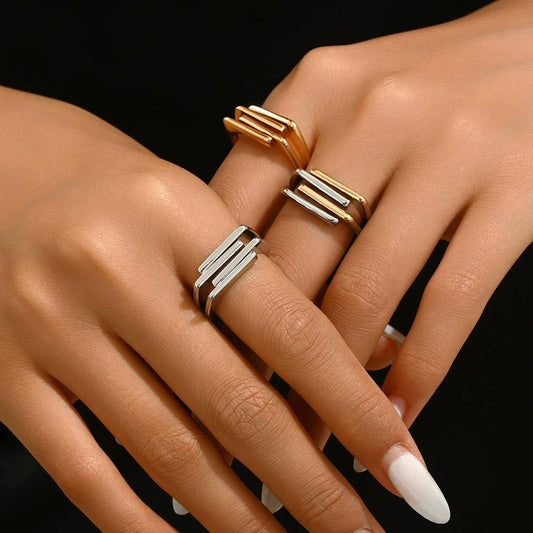TEMPERAMENT SMOOTH GEOMETRIC THREE-LAYER RING