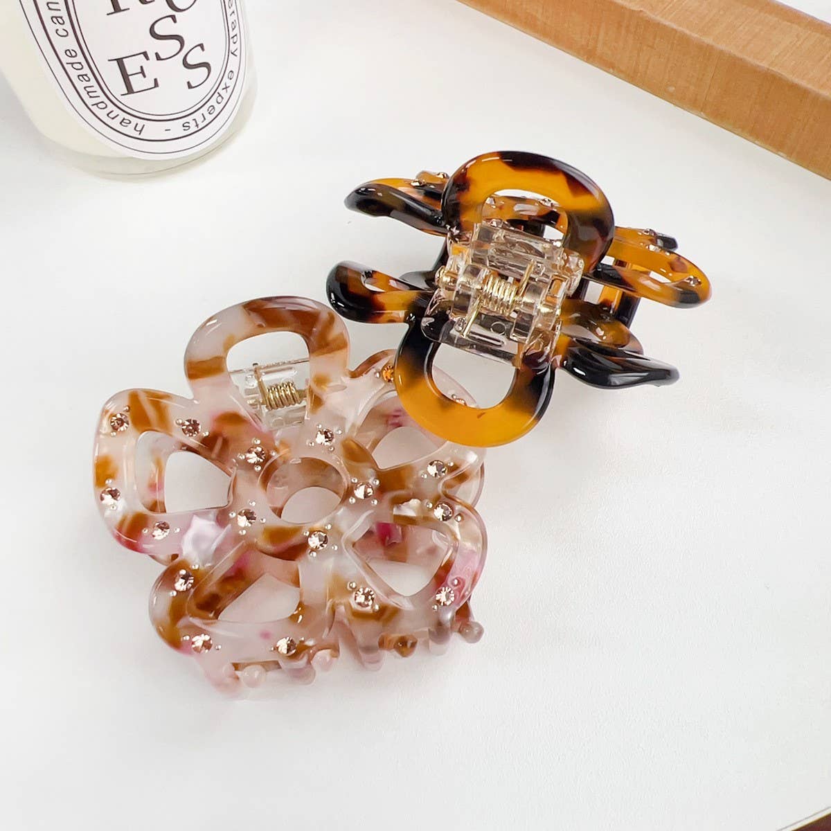 Hollow Flower Hair Claw, Rhinestone Chic Clip_CWAHA1590