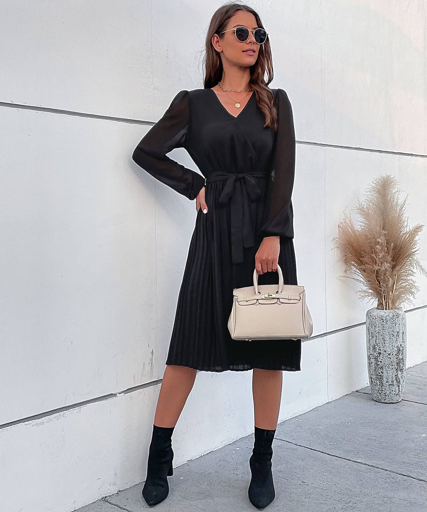 LACE PATCHWORK V-NECK LACE-UP PLEATED DRESS