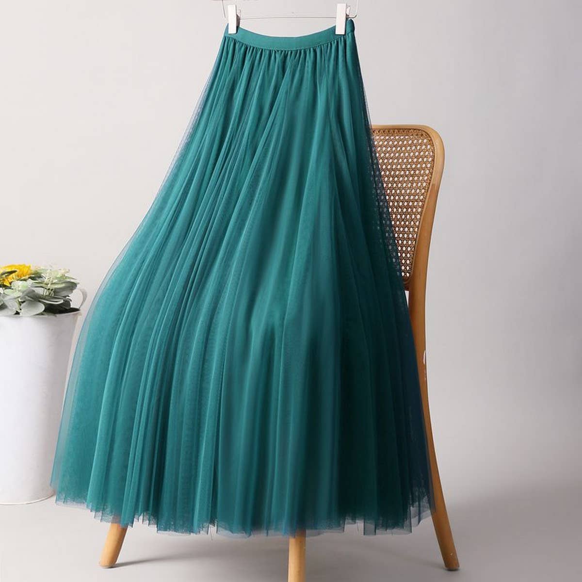SOLID COLOR ELASTIC-WAIST MESH TULLE A-LINE SKIRT_CWBLS0372