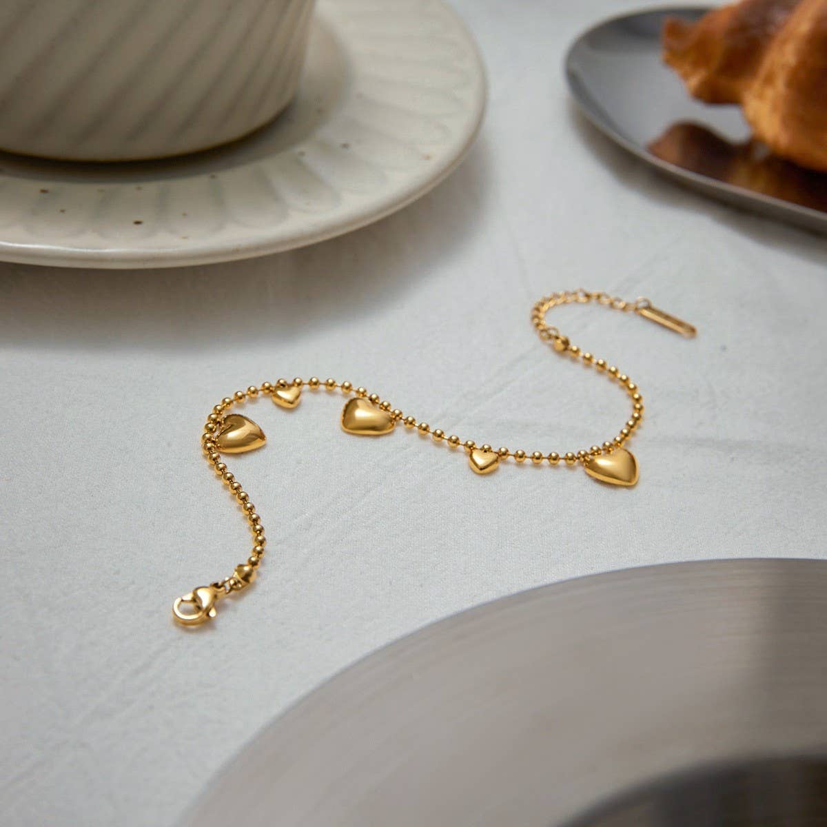 18K Gold Heart Bead Chain Bracelet, Titanium Steel_CWAJE4839