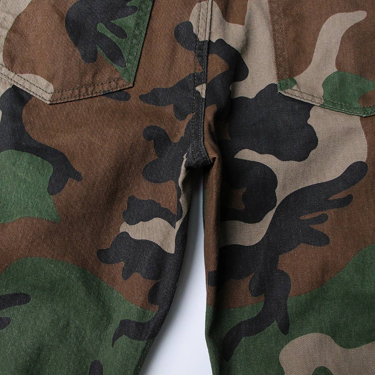 HIP HOP STYLE MULTI POCKET CAMOUFLAGE JEANS