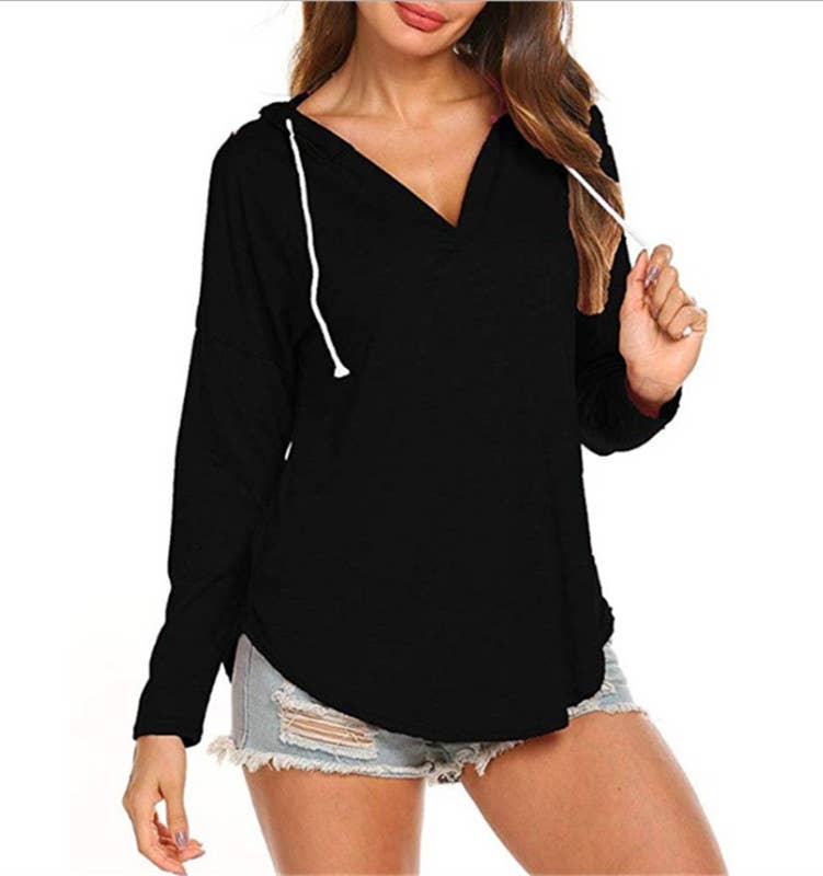 V-NECK LONG-SLEEVED HOODIE IN A SOLID COLOR