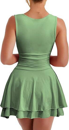 Mini dress with square neck waist pleated hem