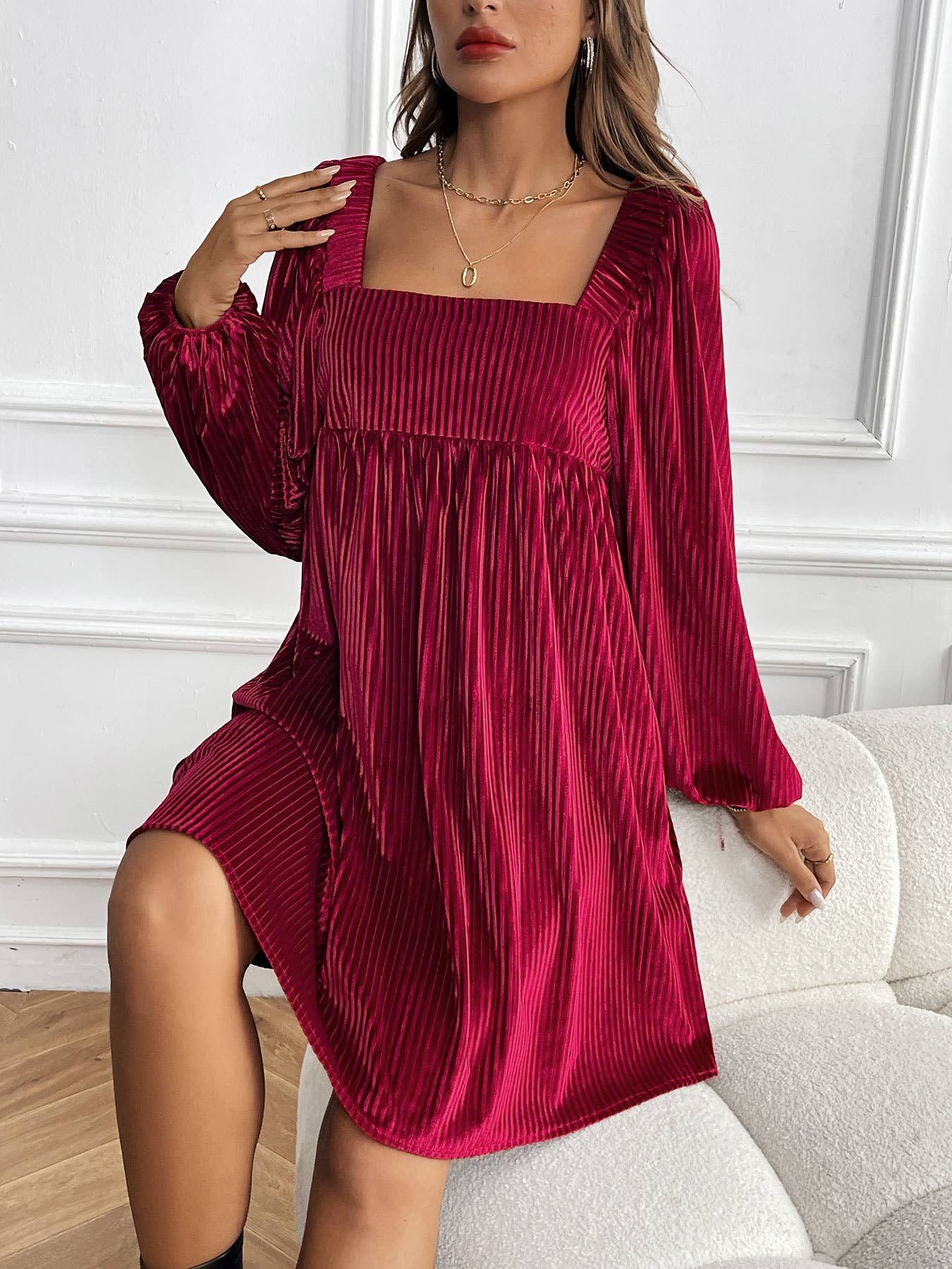 VELVET SQUARE NECK SOLID COLOR SHORT DRESS