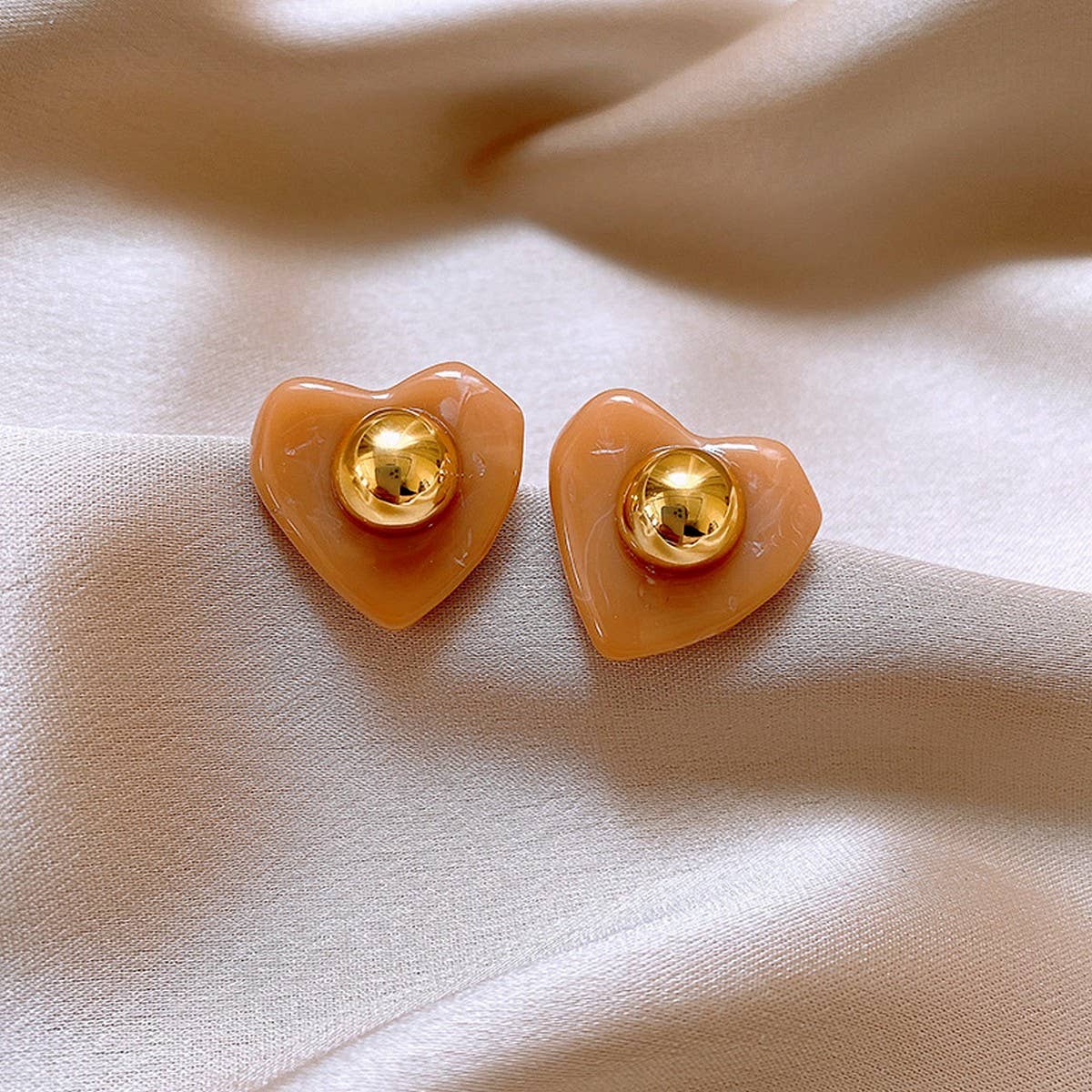 LOVE ROUND BEADS ELEGANT AND FASHIONABLE EARRINGS