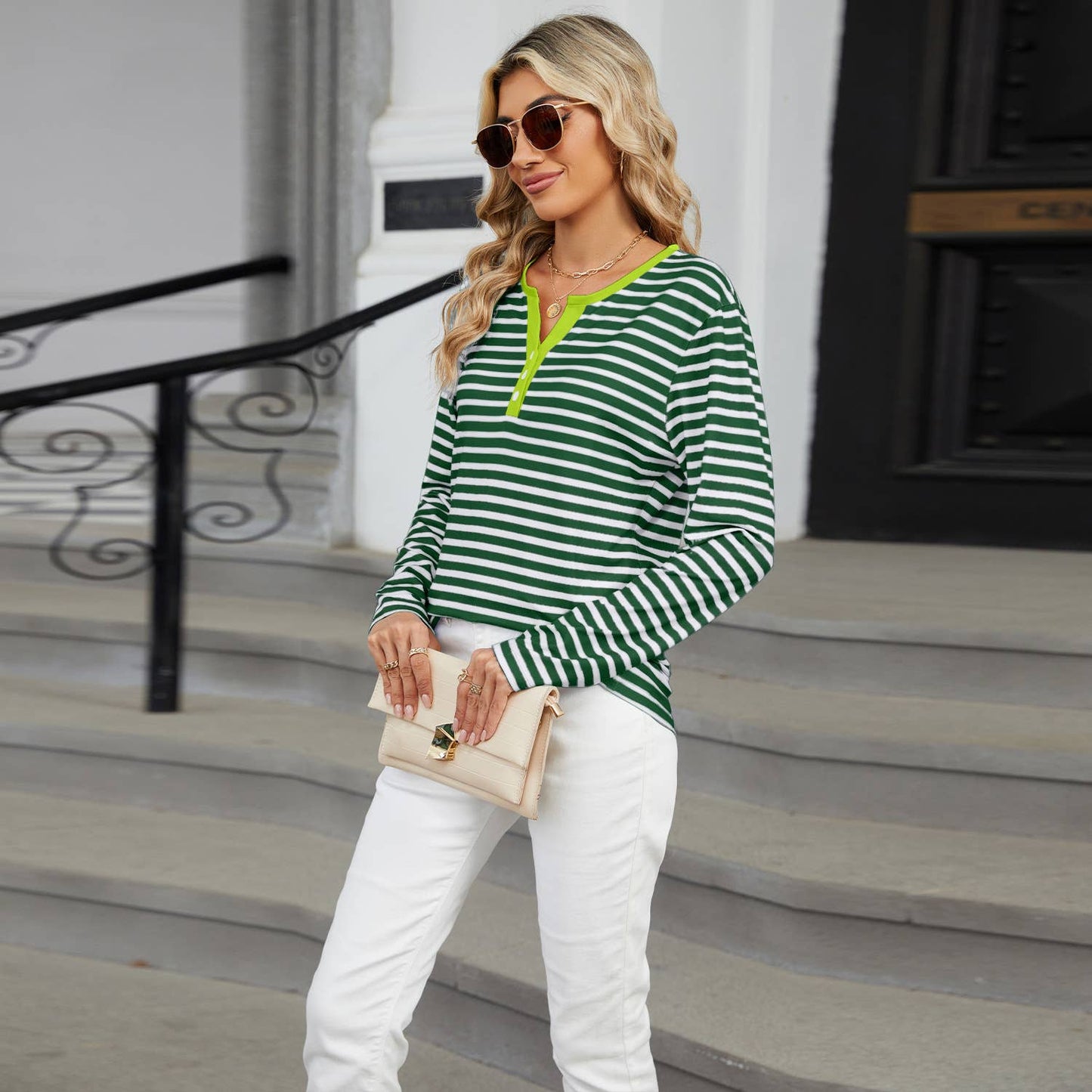 V-NECK LONG SLEEVE T-SHIRT WITH COLOR STRIPES