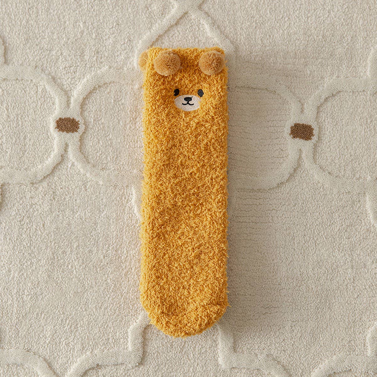 EMBROIDERED CARTOON BEAR LINT-FREE SOCKS