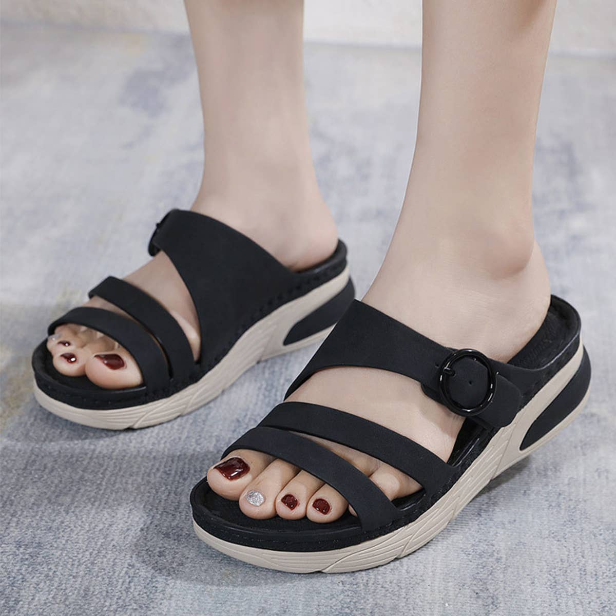 LEISURE SPORTS COMFORTABLE THICK SOLE SANDALS