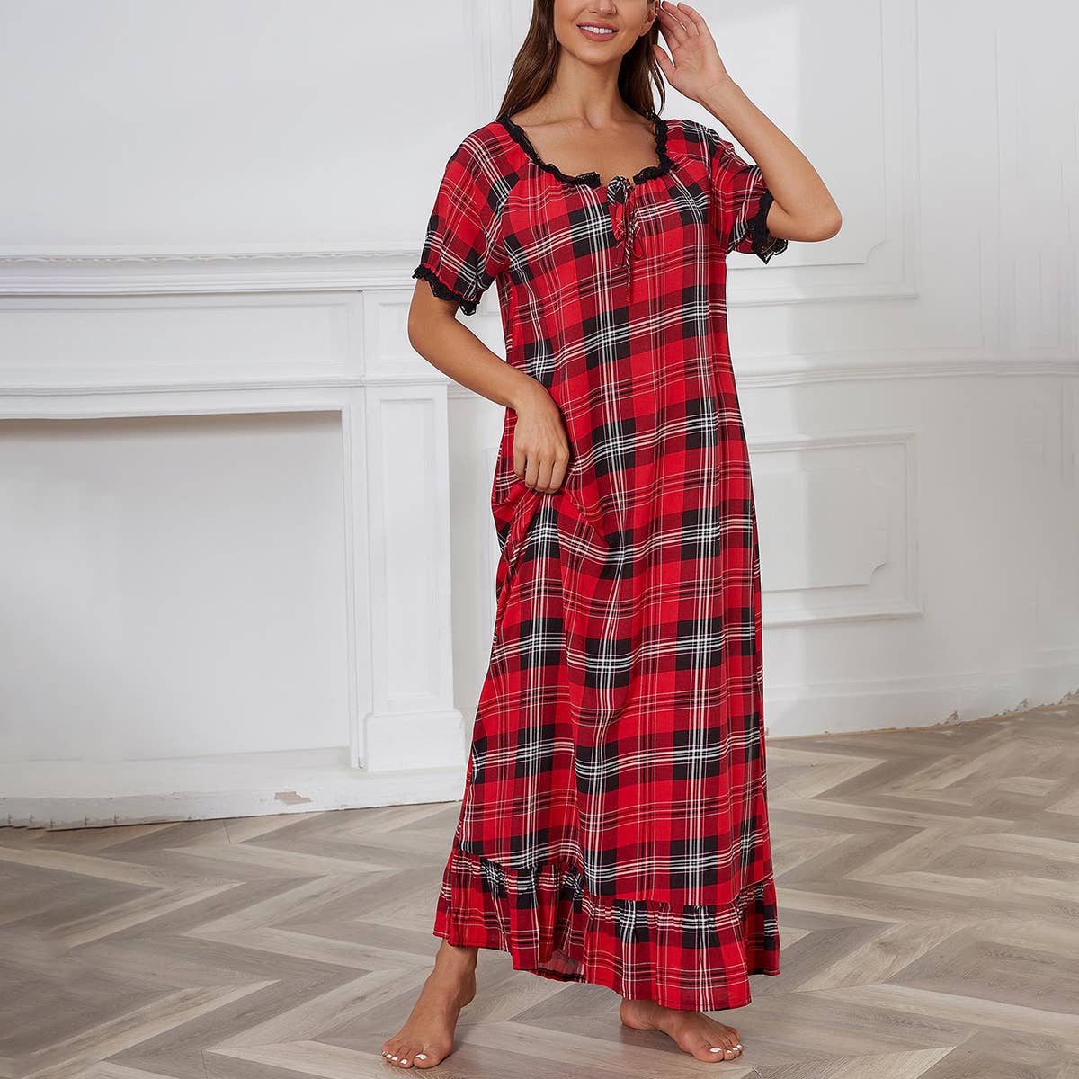SHORT-SLEEVED RED PLAID HOME NIGHTDRESS