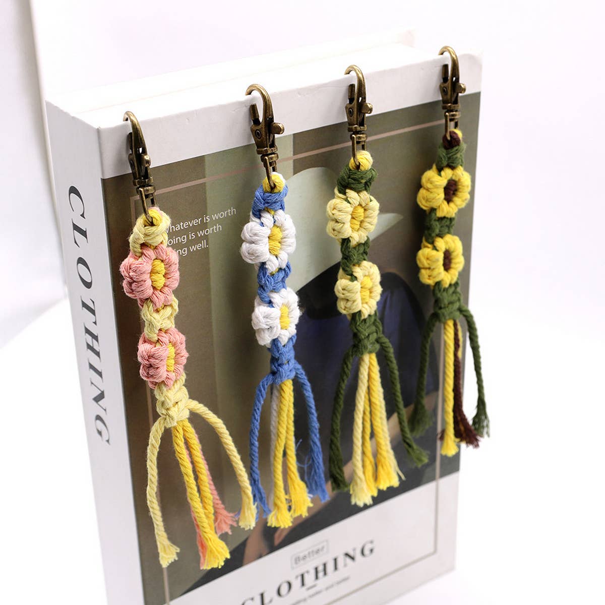 HANDMADE COTTON ROPE FLOWER WOVEN KEYCHAIN