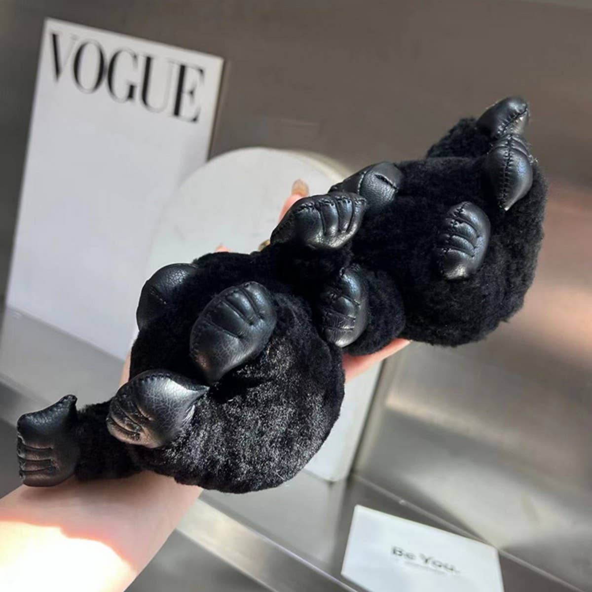 CUTE WOOL CHIMPANZEE CAR KEYCHAIN FUR PENDANT