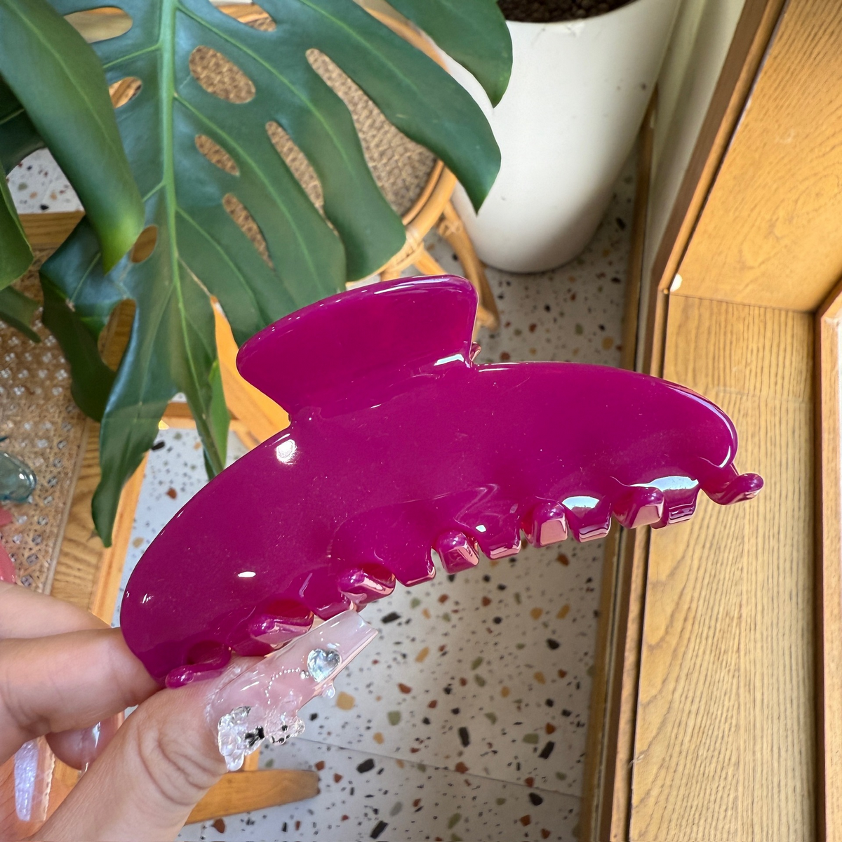 Dopamine Hair Claw ? Jelly Color Y2K Clip