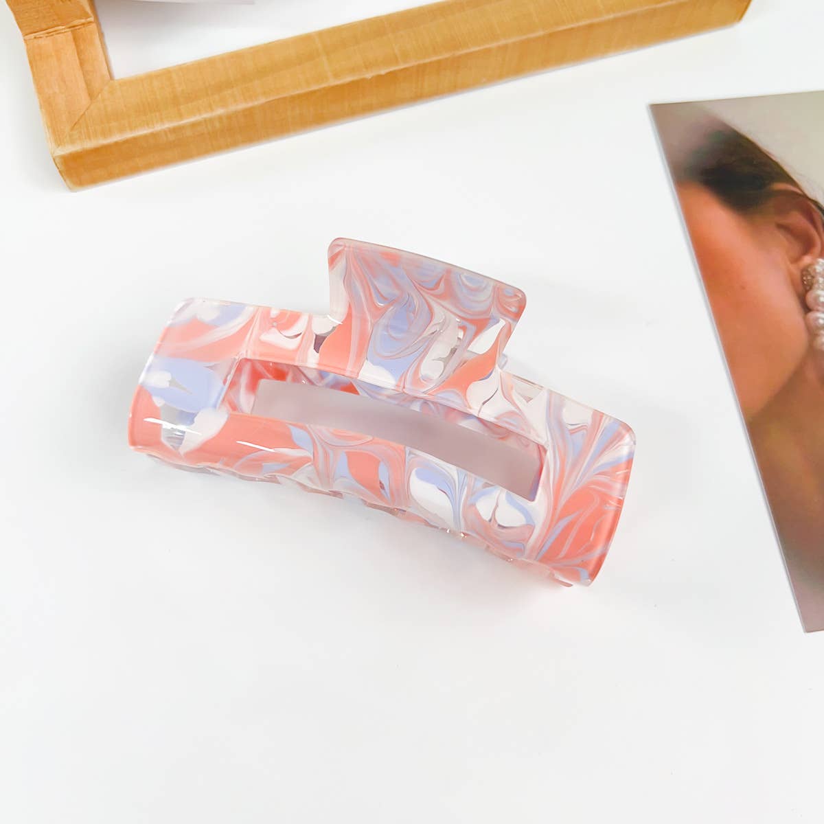 Simple geometric grab acrylic hair clip