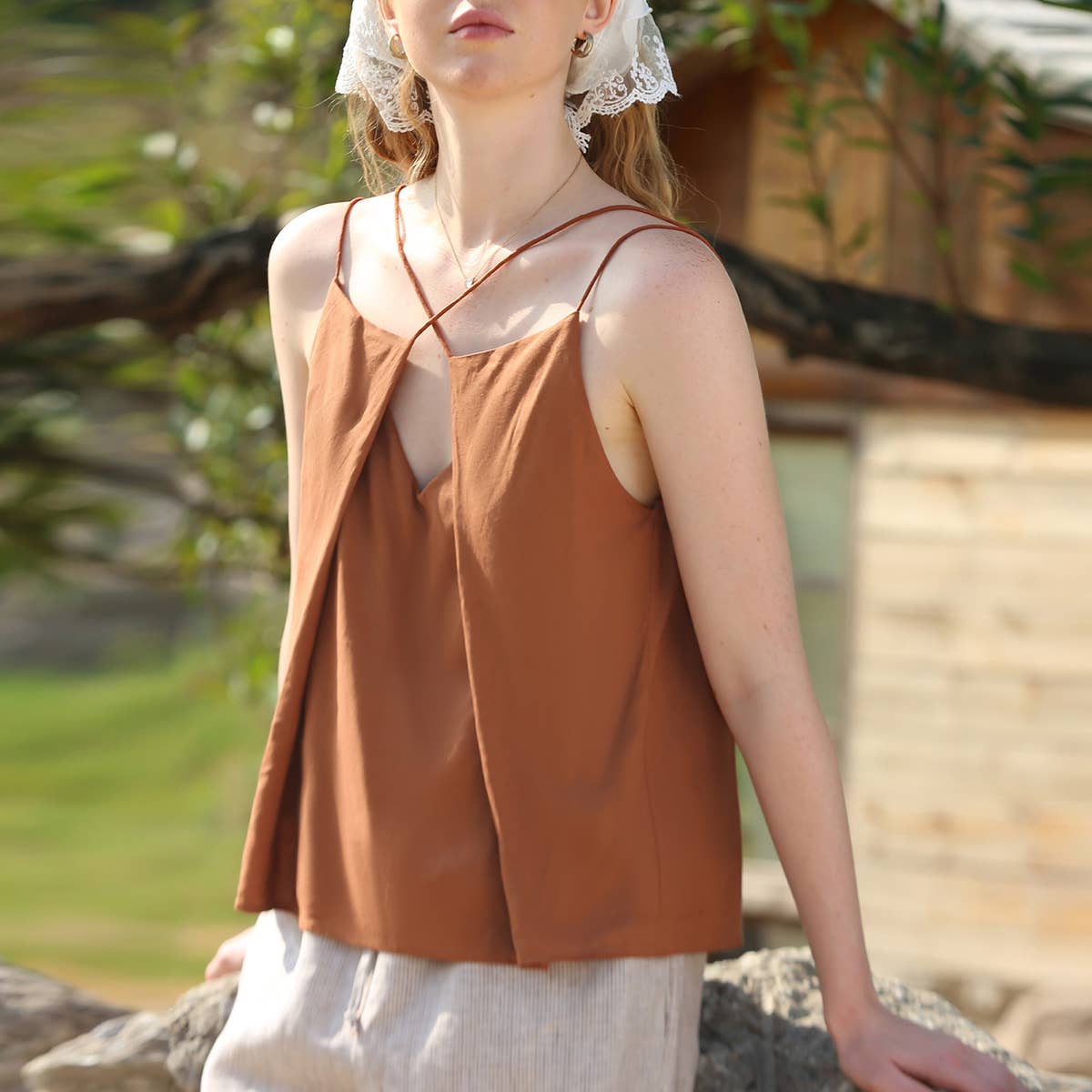 HOLIDAY BAGGY WAISTBAND SLEEVELESS VEST TOP