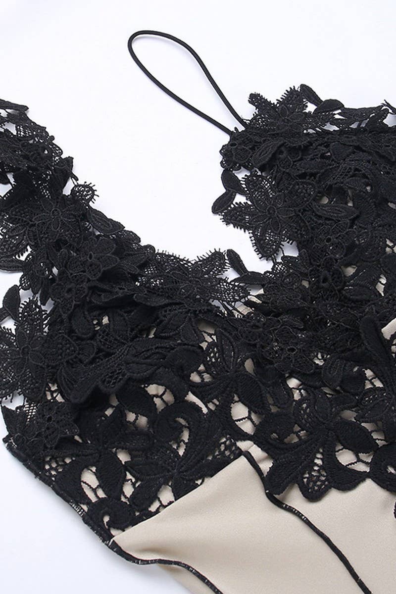 CWDSD6712_DEEP V STRAP LACE OPEN BACK PARTY DRESS