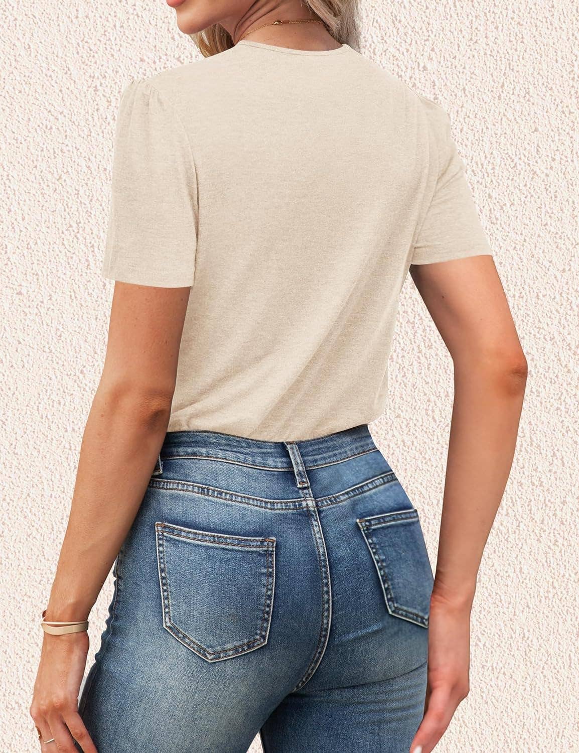 Short-sleeved V-neck solid-color loose T-shirt