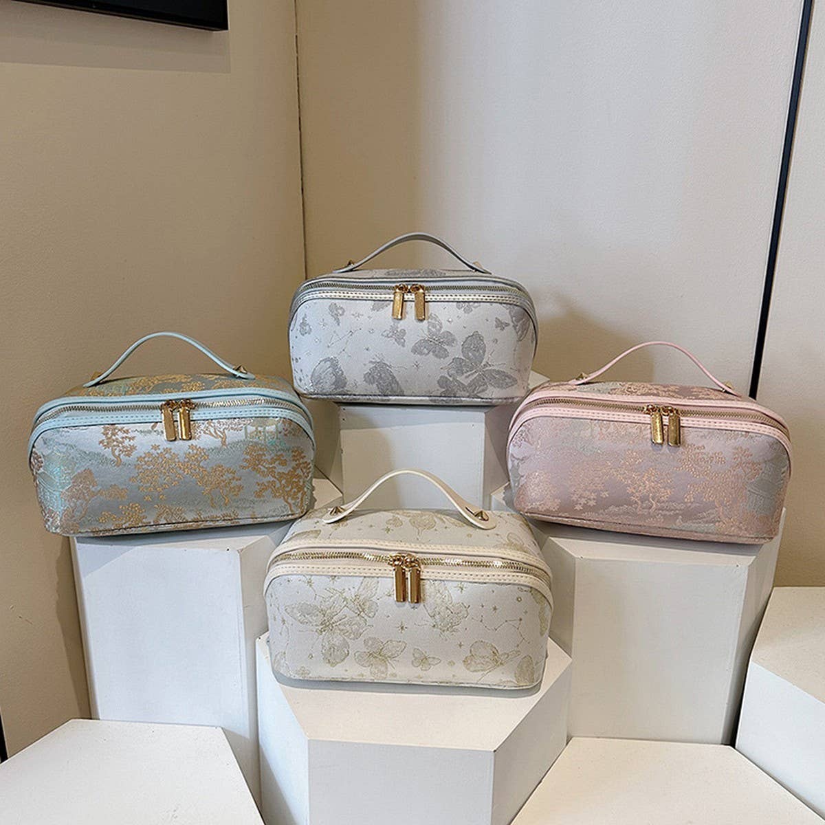 NEW RETRO FASHION LARGE CAPACITY COSMETIC BAG_CWAB4381