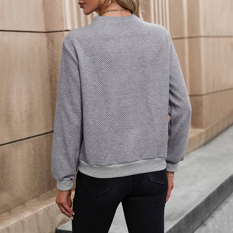 SOLID COLOR LONG-SLEEVED BUTTON-DECORATED HOODIE