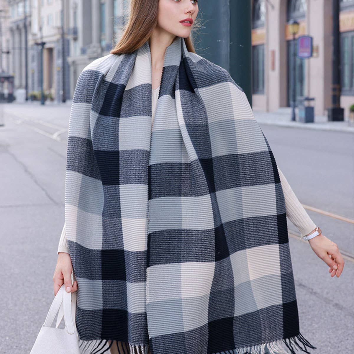 Crinkle Plaid Winter Scarf ? Unisex Soft Wrap
