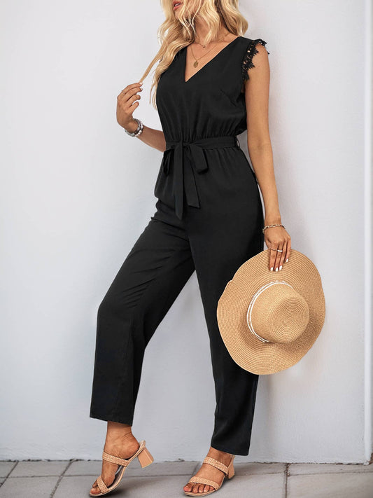 Simple all-in-one lace V-neck sleeveless romper