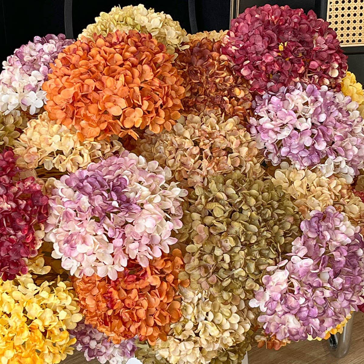 Autumn Vintage Single Stem Burnt Edge Hydrangea_CWMM6480