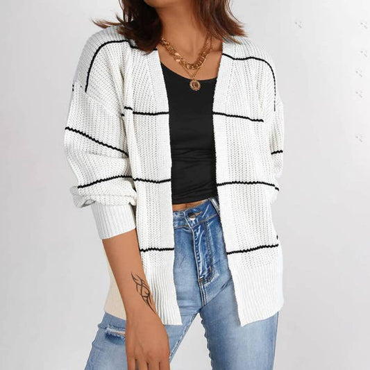 Women's short loose knit cardigan coat