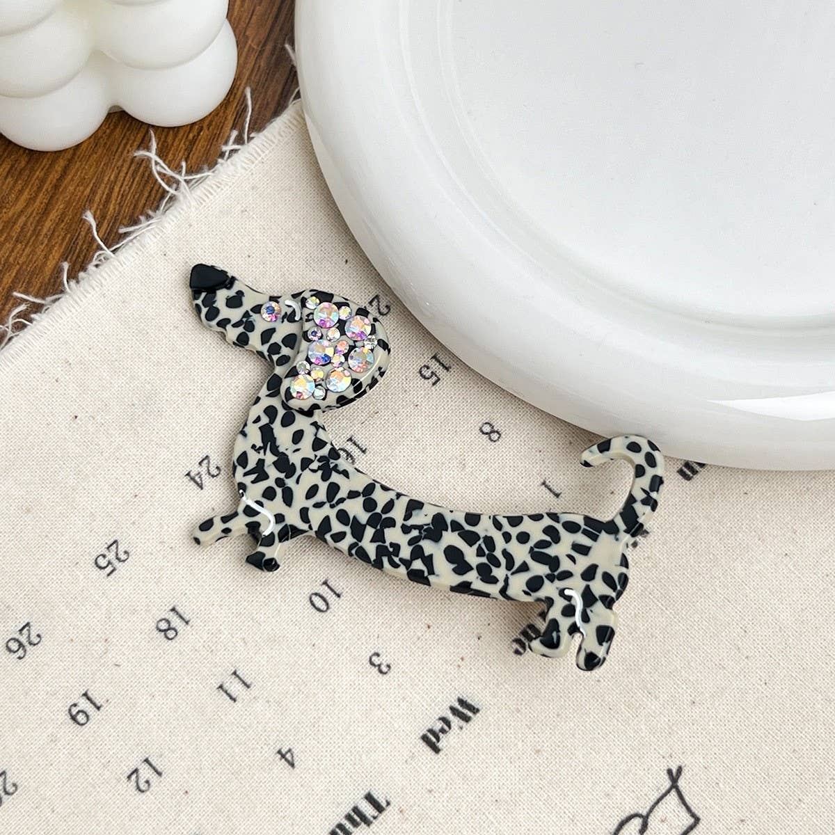 RHINESTONE DOG TEMPERAMENT GIRLY HAIR CLIP