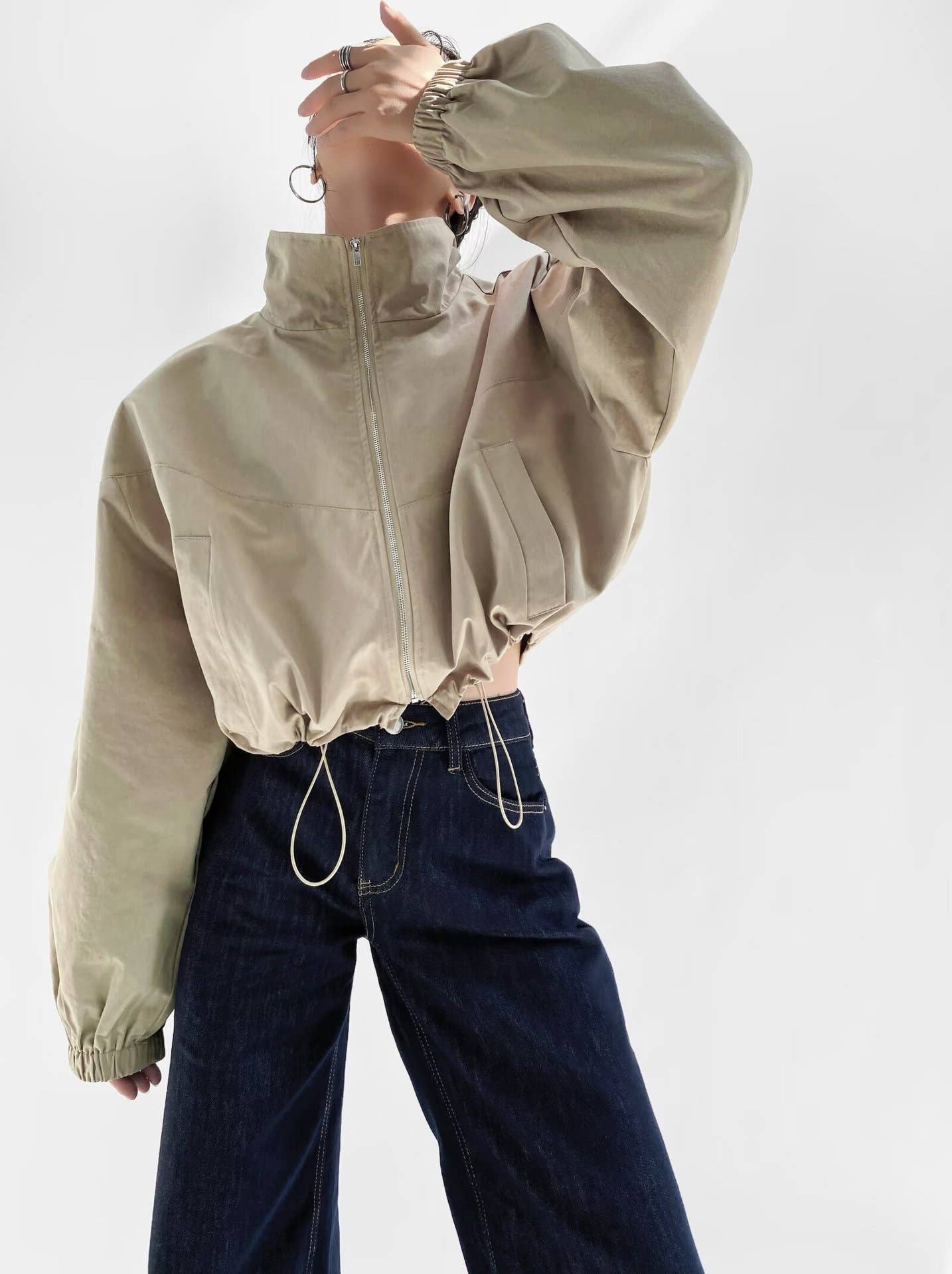 Stand-up collar zipper waist-cinching jacket